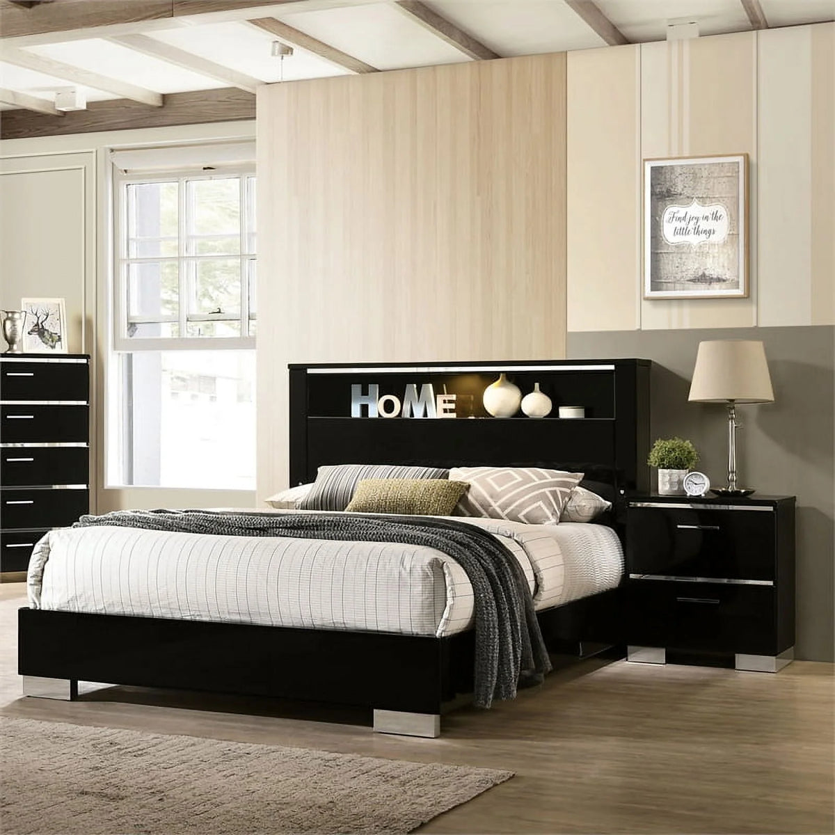 Black Wood Bedroom Set Cal King with Nightstand H471