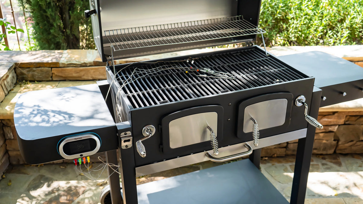 32-inch Smart Charcoal Grill with Meat Thermometer H716