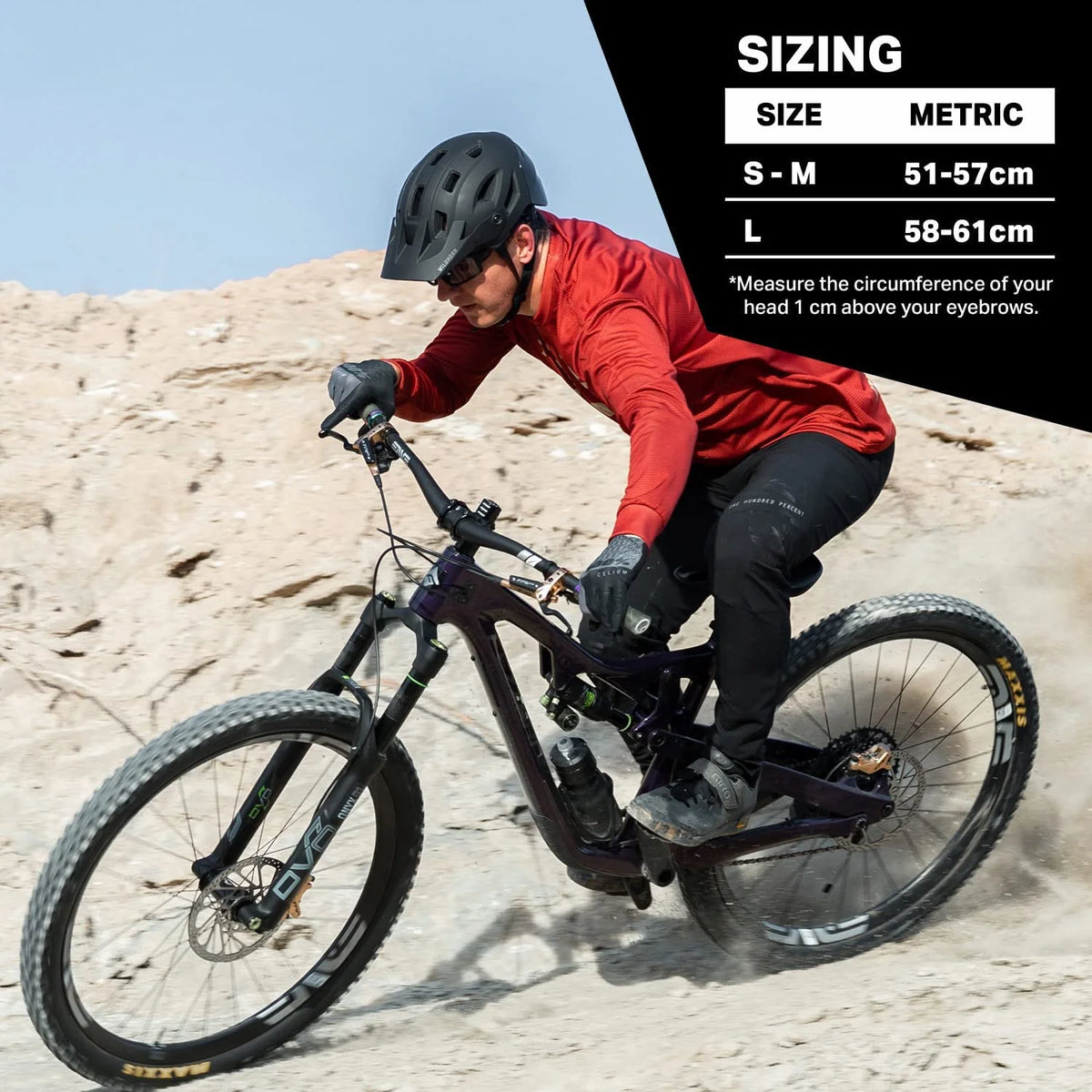 Black Mountain Bike Helmet N37237