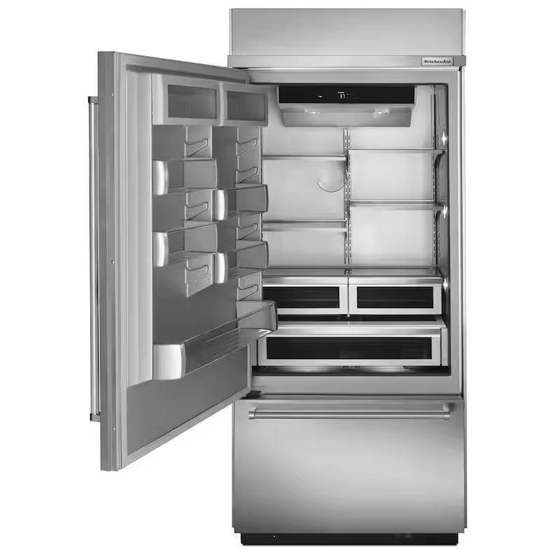 Built-In Bottom Freezer Refrigerator in Stainless Steel Y9172