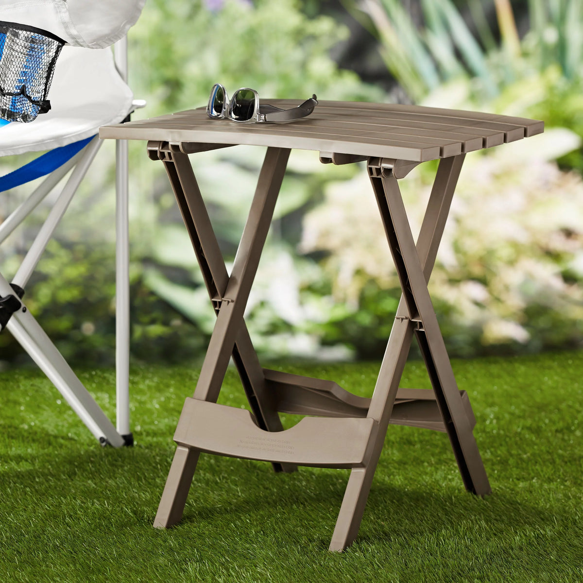 Quick-Fold Compact Side Table I277426