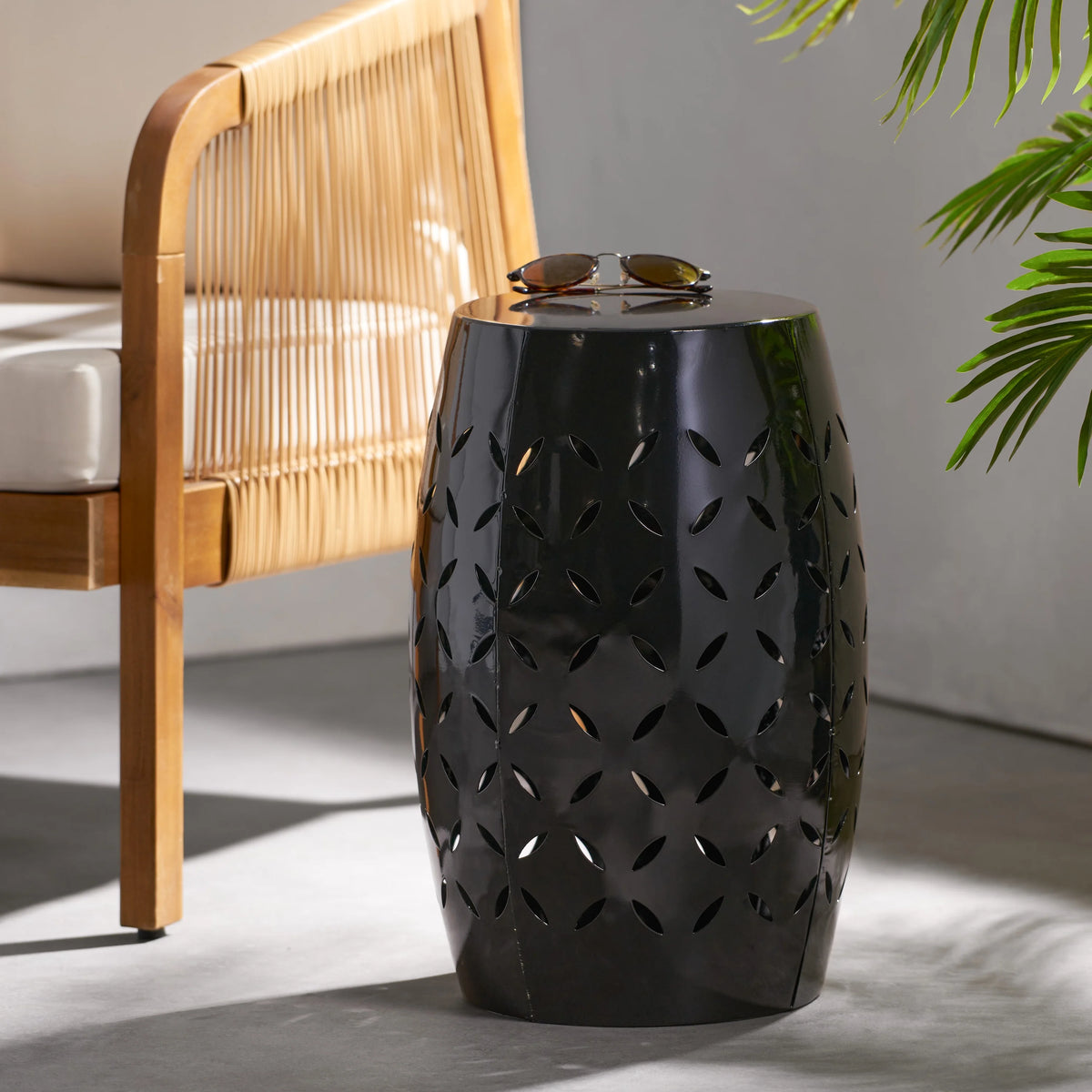 Dark Blue Iron Side Table K9057