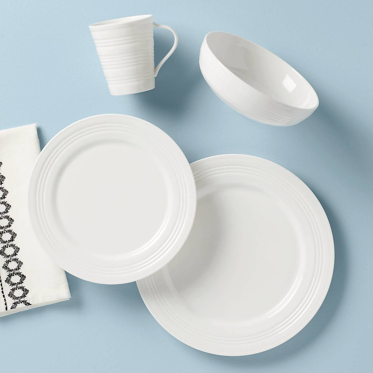 4-Piece Place Setting B850617