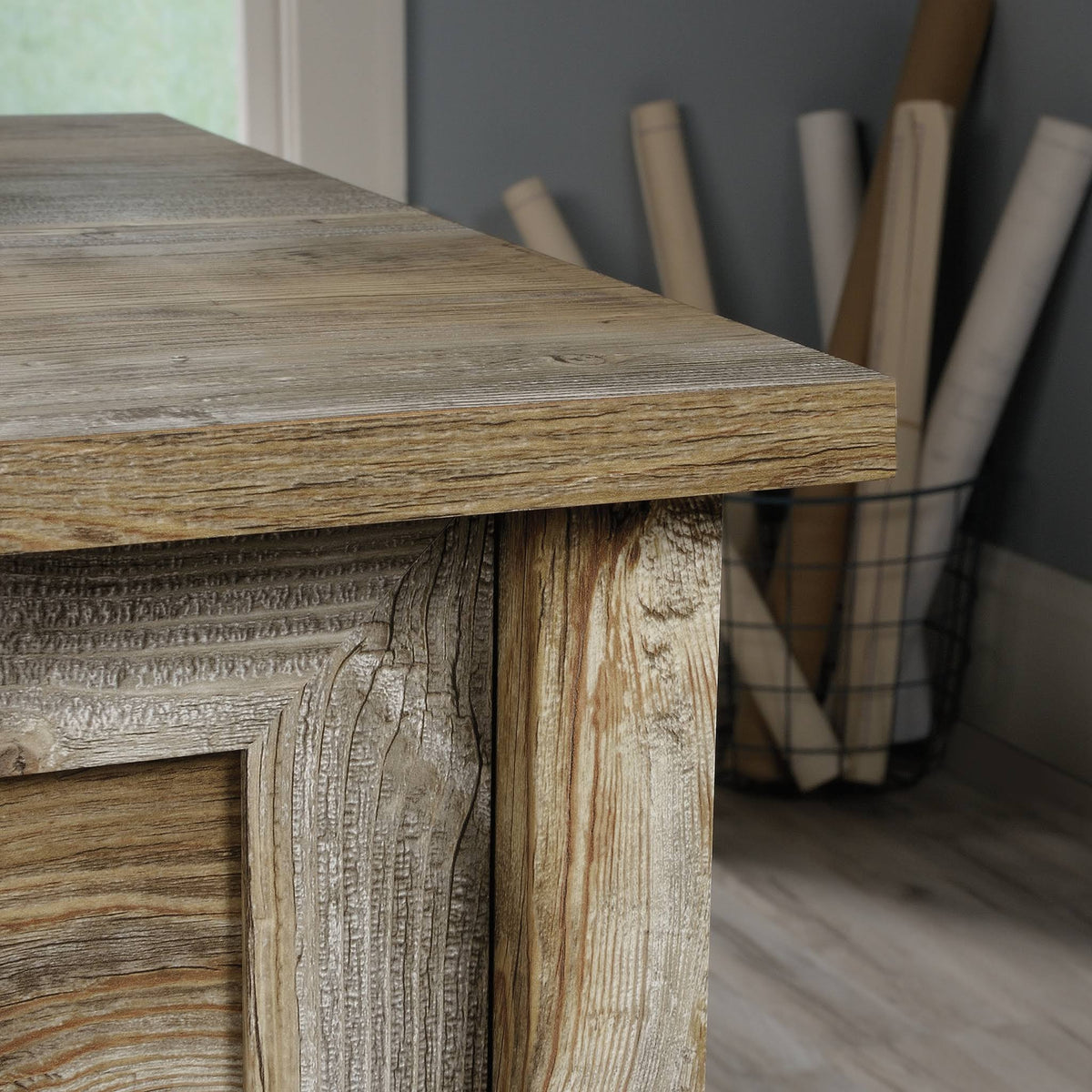 Rustic Cedar Desk L6805