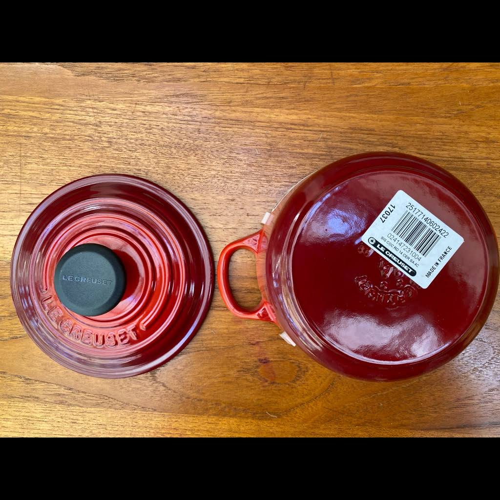 1-Quart Cast Iron Round Dutch Oven A811
