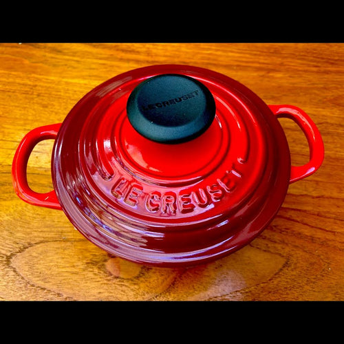 1-Quart Cast Iron Round Dutch Oven A811